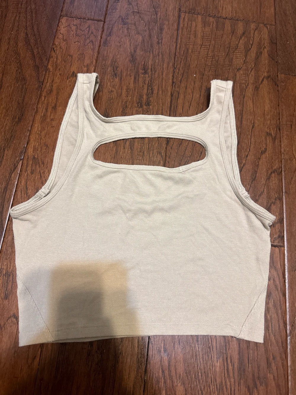 LA Front Cutout Crop Tank - Size 6